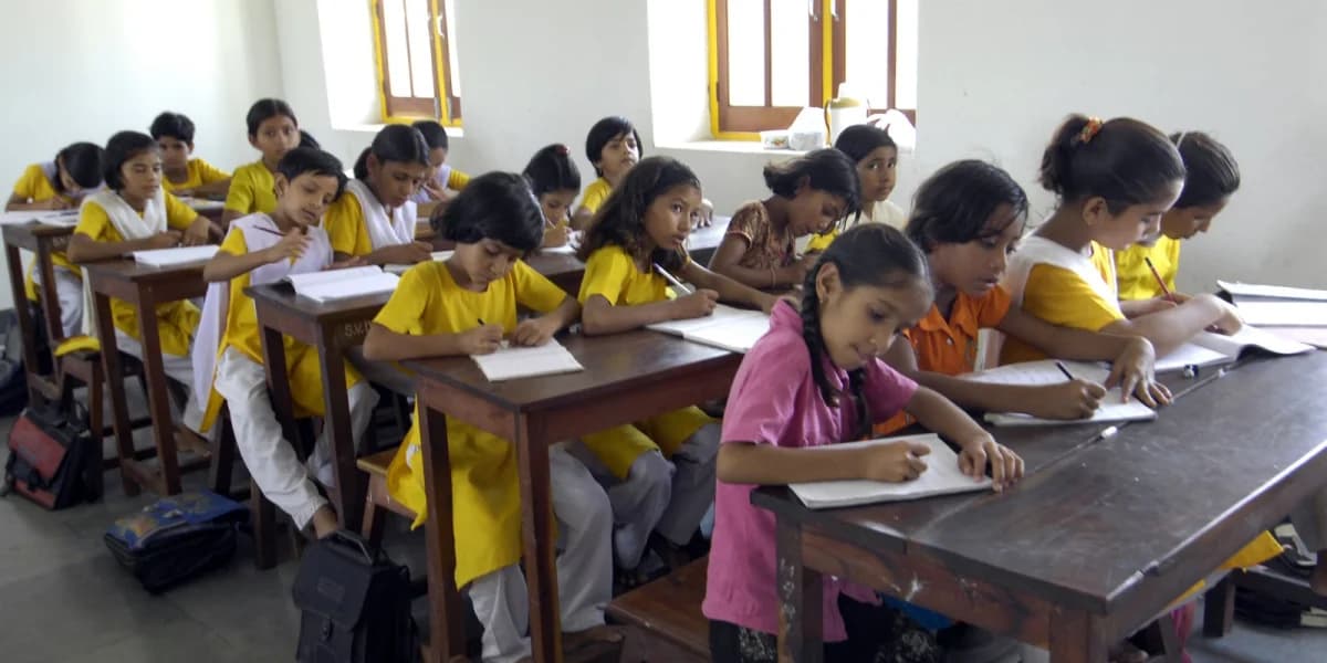 Daily school life at Jadan Vidyalaya